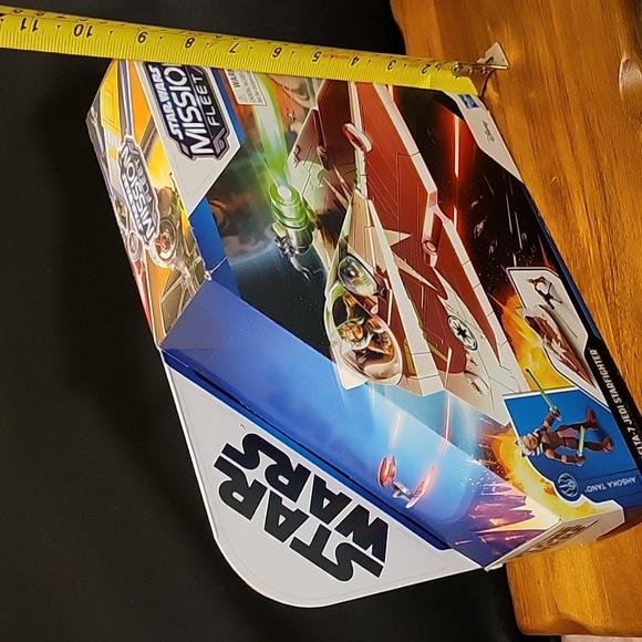 Star Wars Mission Fleet Delta-7 Jedi Starfighter - Picture 5 of 6